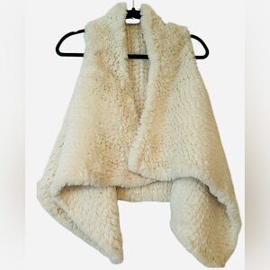 Bagatelle Collection Lux White Faux Fur Vest NWT